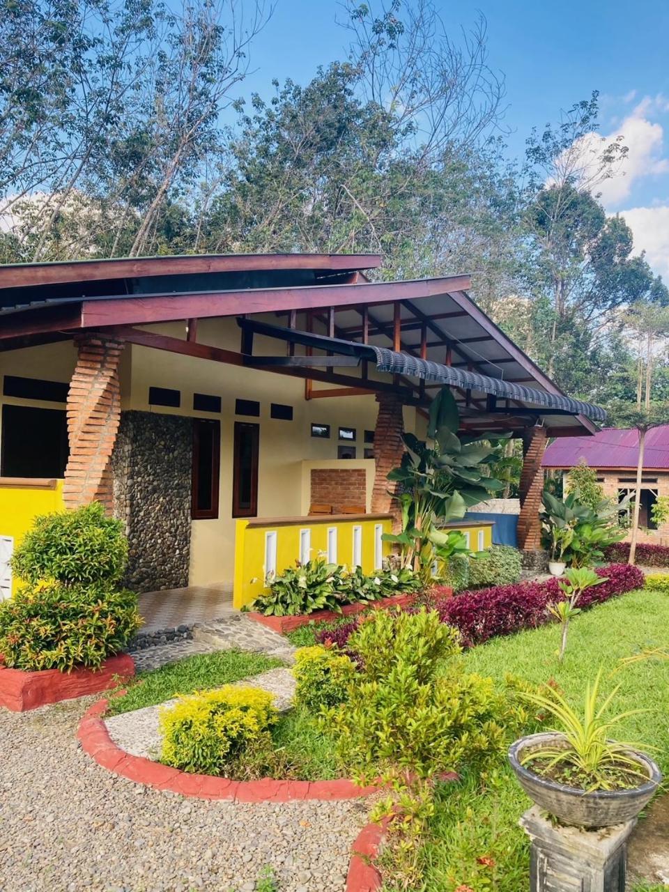 R5 Keramba Inn ブキットラワン エクステリア 写真